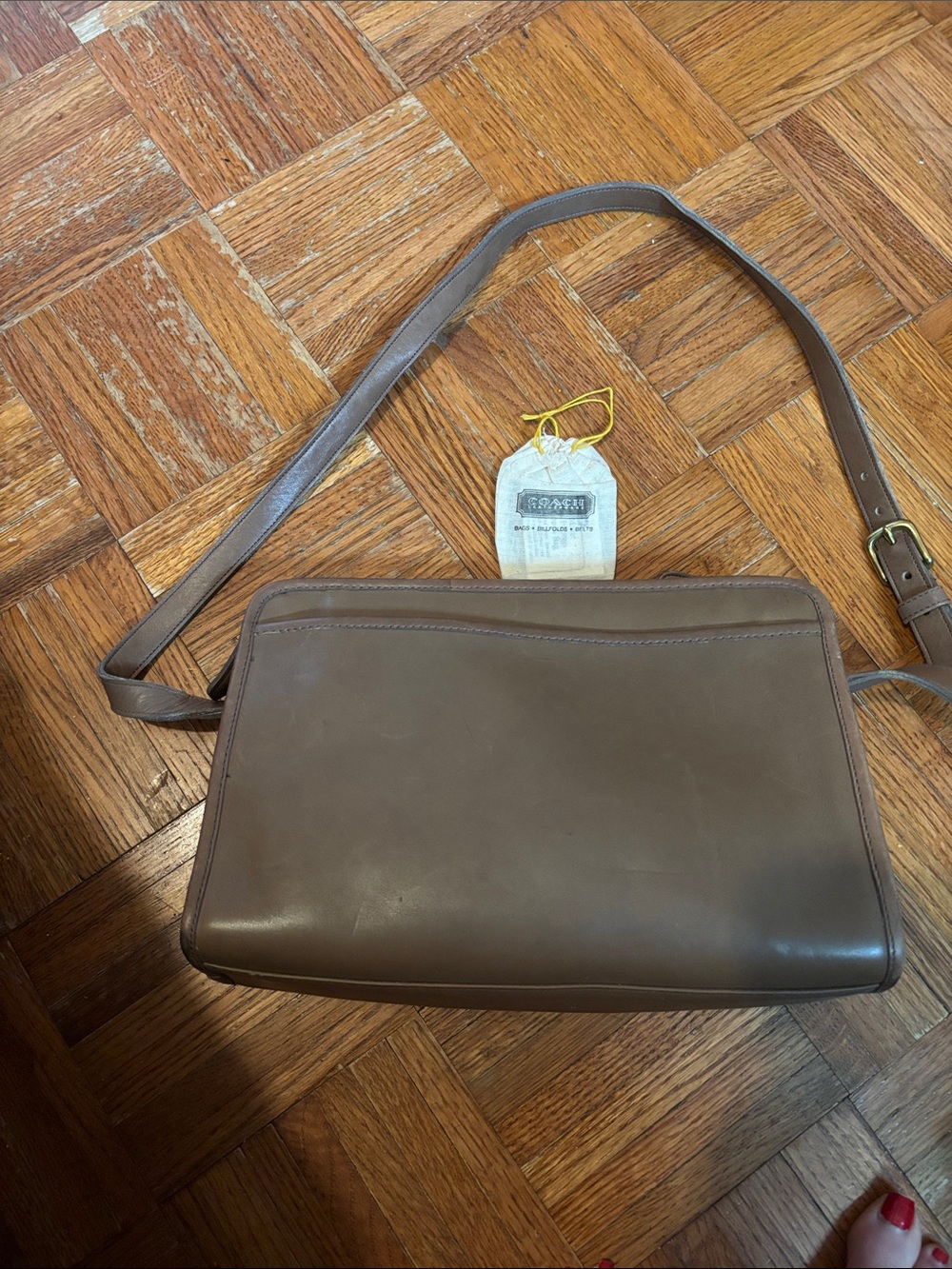 Coach Classic Beige Leather Womens Crossbody Bag
